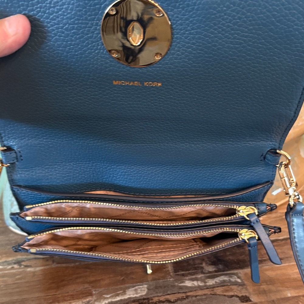 New Michael Kors Denim Blue Pebbled Leather Crossbody with Gold MK Emblem - Picture 10 of 10